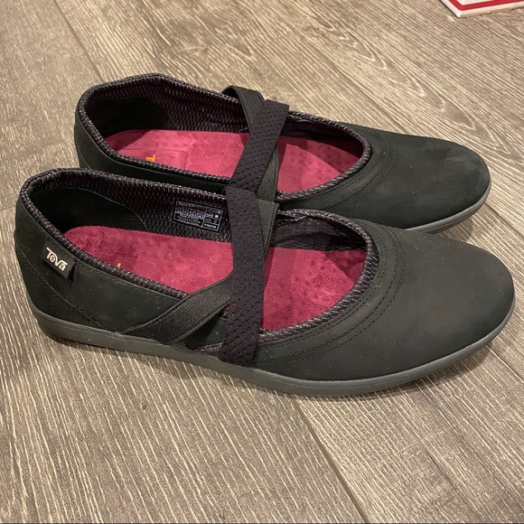 Teva Hydro Life Black Size 9.5 - Picture 2 of 5